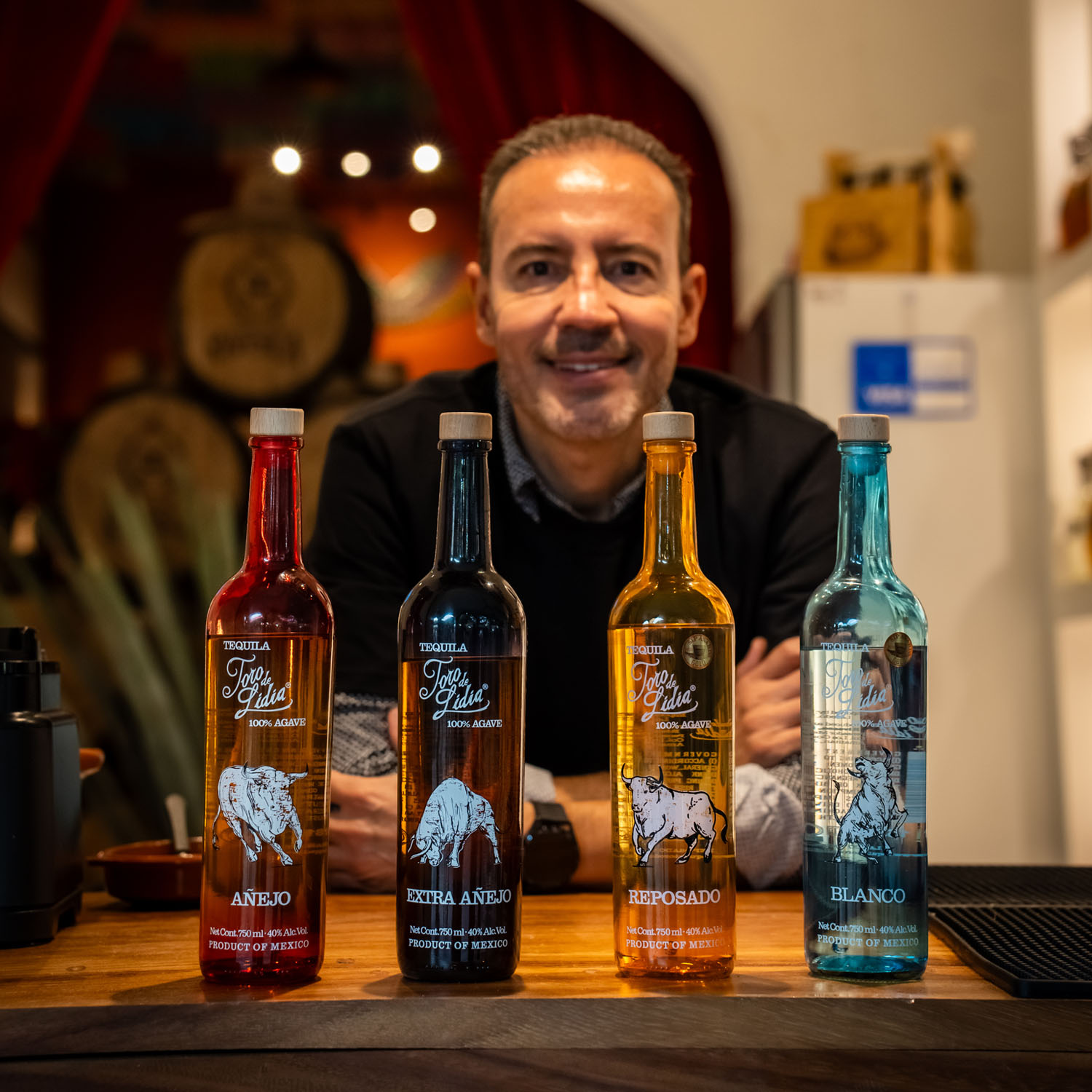 botellas tequila toro de lidia