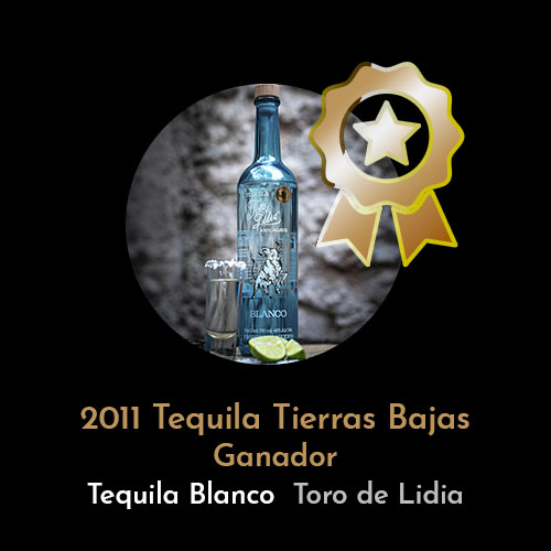 premios-tequila-toro-de-lidia_0007_2011 Tierras bajas Blanco