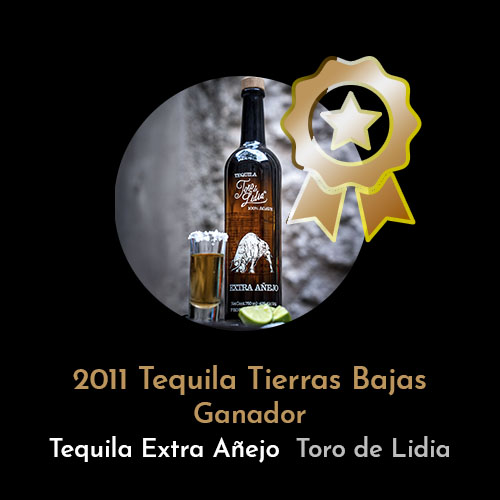 premios-tequila-toro-de-lidia_0009_2011 tierras bajas extra anejo